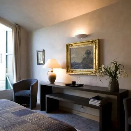 Chateau De 3*